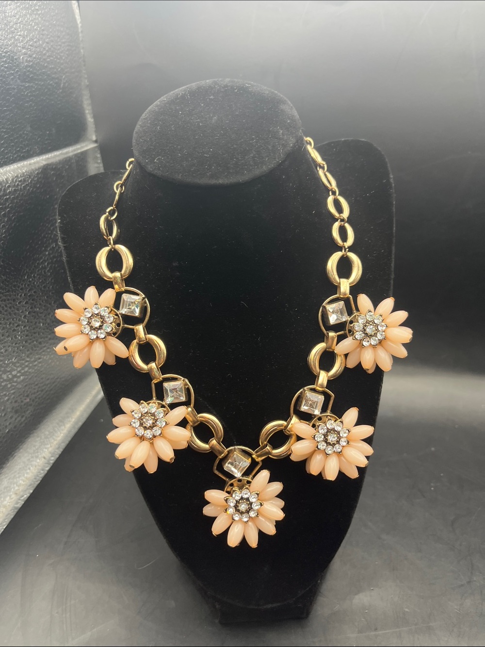 Gold Chain Necklace w Peach Floral 3D Clusters - Unusual Vintage Statement